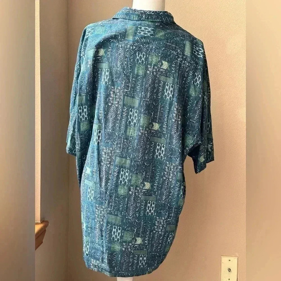 Morro bay size large tropical Hawaiian shirt - Picture 3 of 4